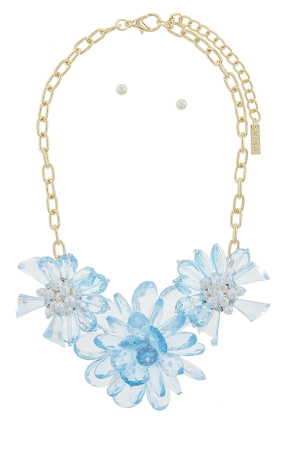 Clustered faux pearl flower statement necklace set
