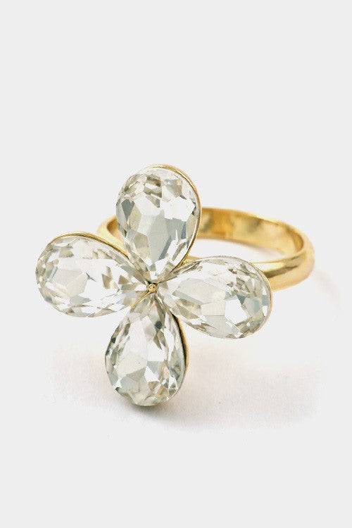 A flower colored stone adjustable ring