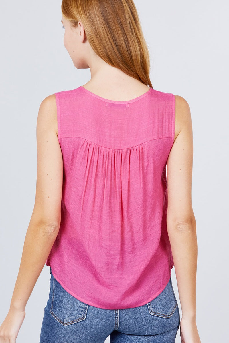 Sleeveless Front Pleats Detail W/button Woven Top