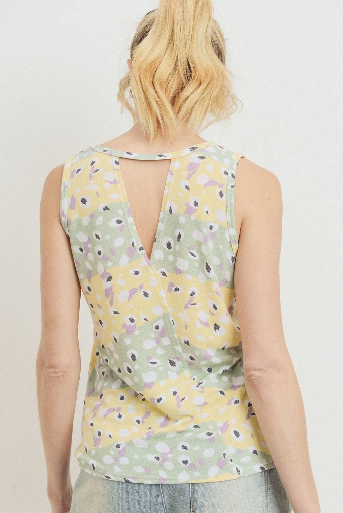 Printed Terry Back Opened Sleeveless Top