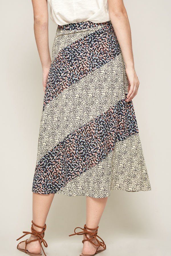 A Floral-print Woven Midi Skirt