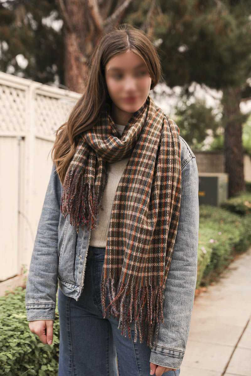 Tartan Woven Tasself Scarf