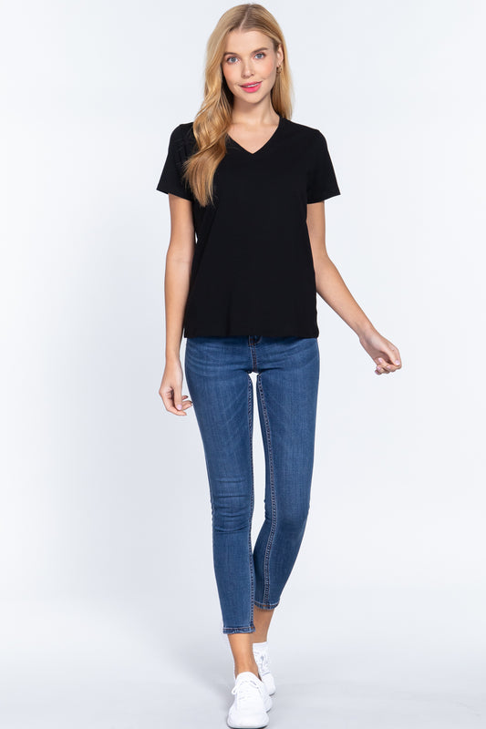 Short Sleeve V-neck Boxy Tee