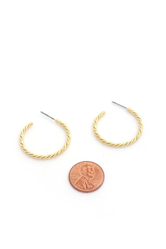 Sodajo Twisted Open Circle Earring