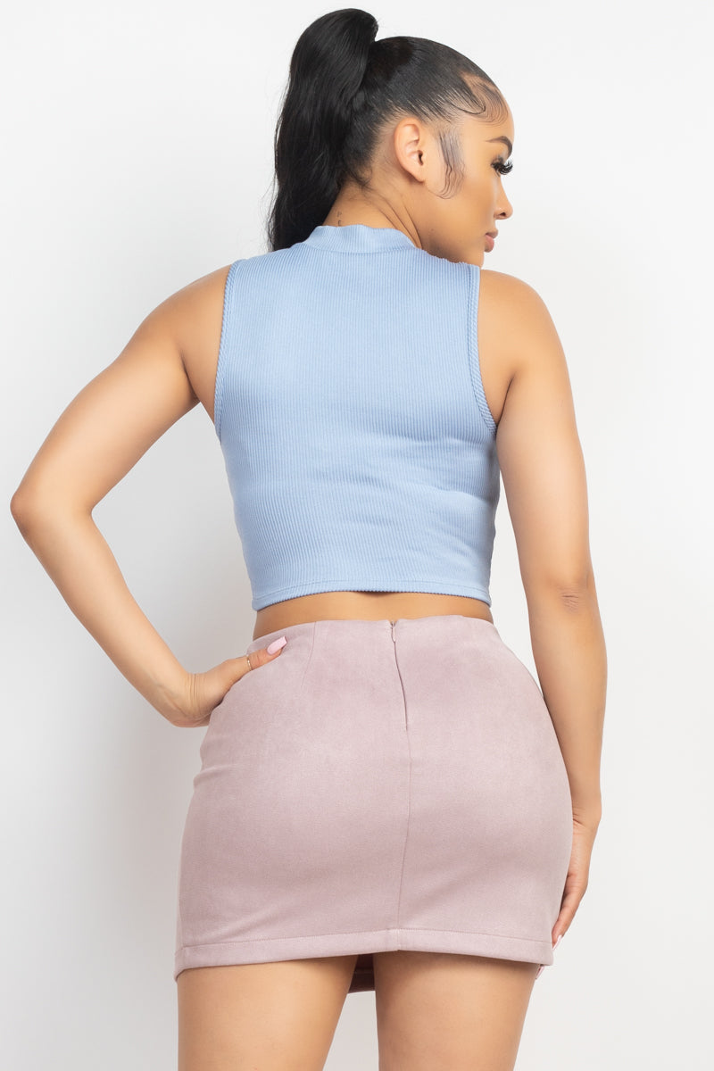 Mock Keyhole-front Crop Top